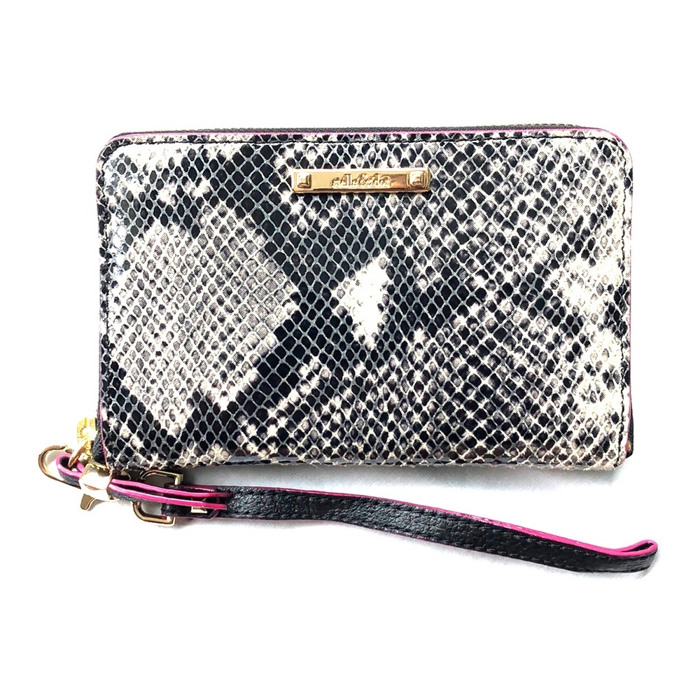Snake print Stella & Dot tech wallet
